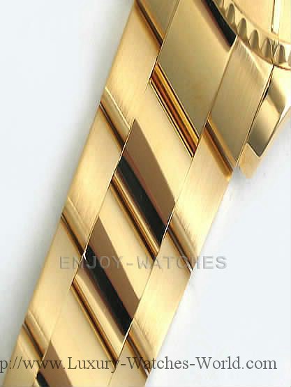 Rolex Yachtmaster 18k & SS RX198 Rolex Yachtmaster 18k & SS RX198