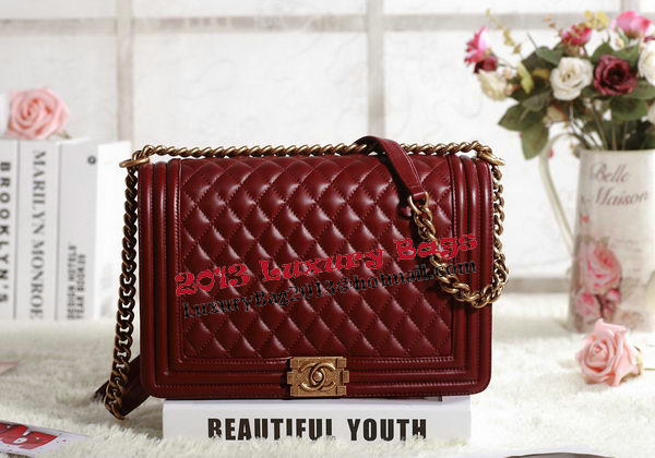 Chanel Boy Flap Shoulder Bag in Burgundy Original Leather Gold