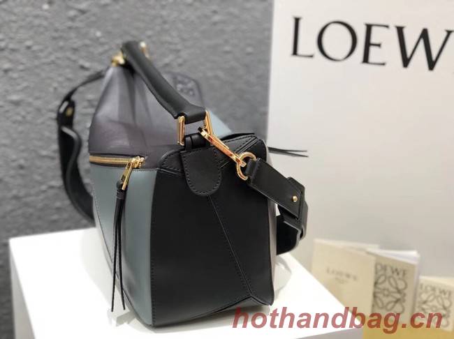 Loewe Puzzle Bag Original Leather B9124 blue white black