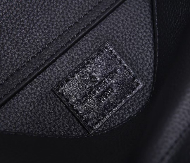 Louis Vuitton SLINGBAG M57081 black