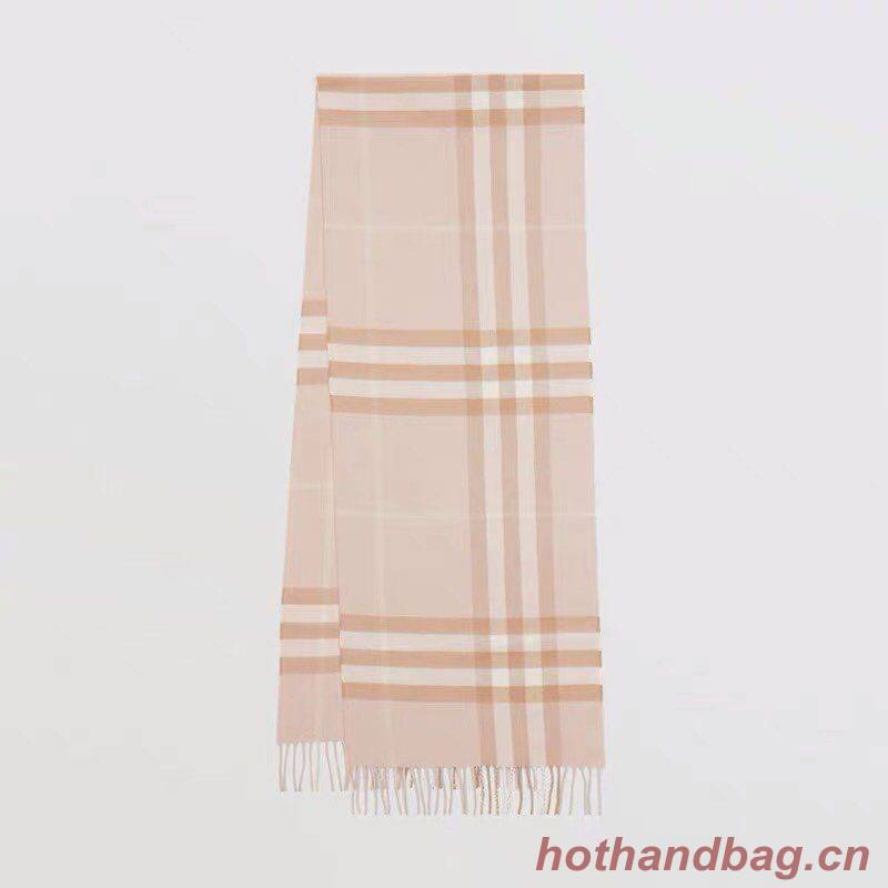 Burberry Scarf B00251