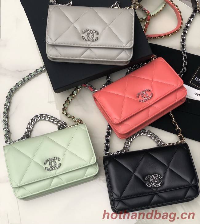 Chanel 19 Classic Sheepskin Leather Chain Wallet AP0957 black& silver-Tone Metal