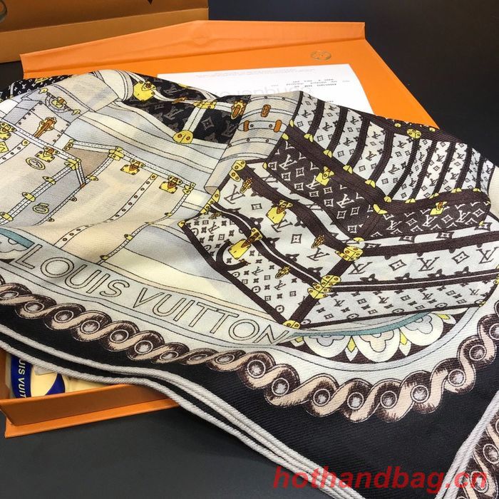 Louis Vuitton Scarf LVC00329
