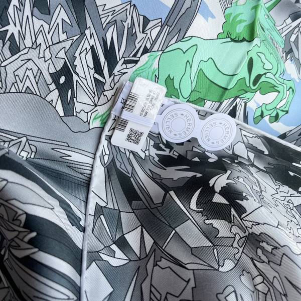 Hermes Scarf HEC00950 Hermes Scarf HEC00950