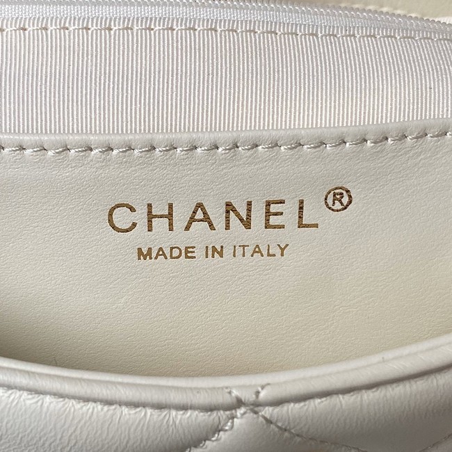 Chanel Shoulder Bag Lambskin & Gold-Tone Metal AS4754 white