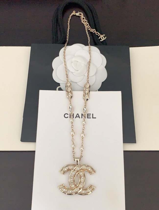 Chanel necklace CE15182