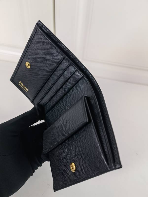 Prada Wallet PRW00007