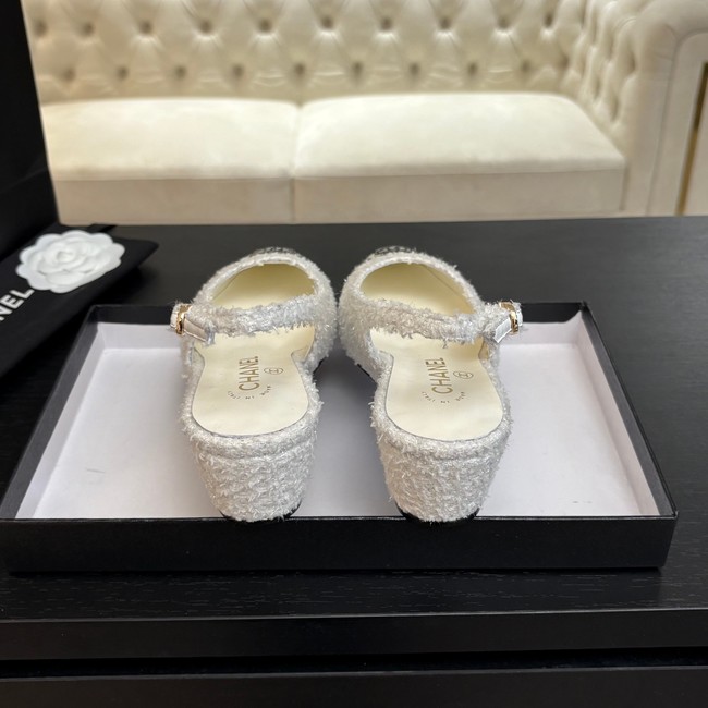 Chanel WOMENS SANDAL 55865-3