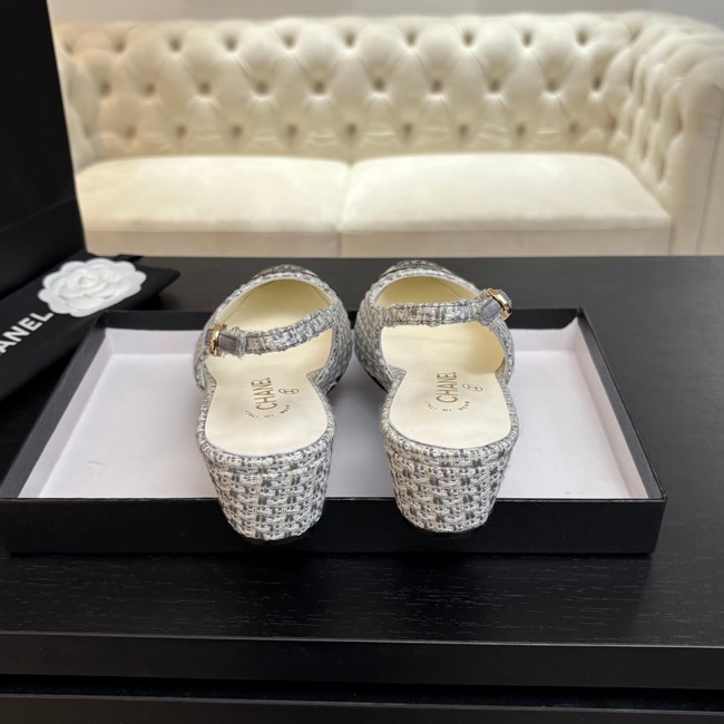 Chanel WOMENS SANDAL 55865-5