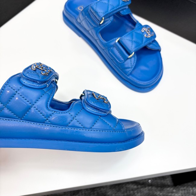 Chanel WOMENS SANDAL 55869-3