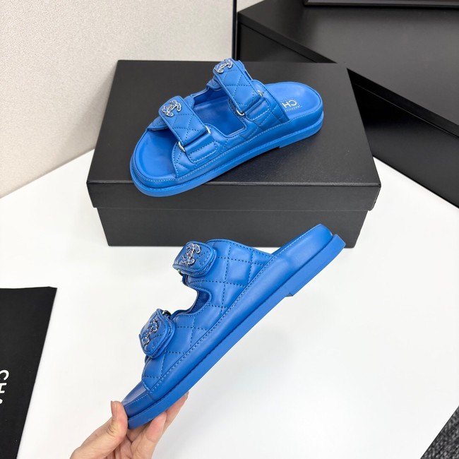 Chanel WOMENS SANDAL 55869-3