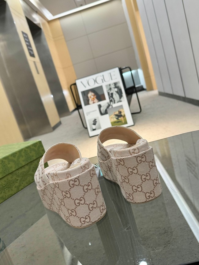 Gucci WOMENS SANDAL 55892-5