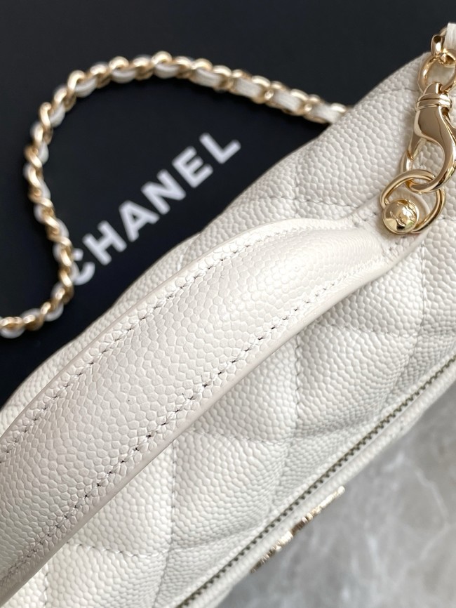 Chanel CLUTCH WITH CHAIN AP4531 white