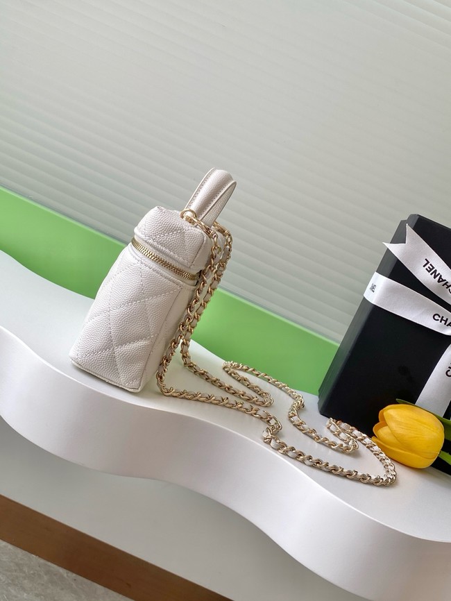 Chanel CLUTCH WITH CHAIN AP4531 white