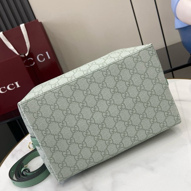 GUCCI GG EMBLEM MEDIUM BUCKET BAG 815103 Sage green