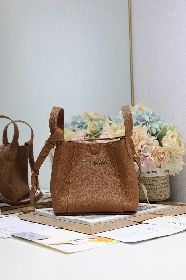 Dior Medium Signature Bucket Bag Grained Calfskin M2841USKU brown