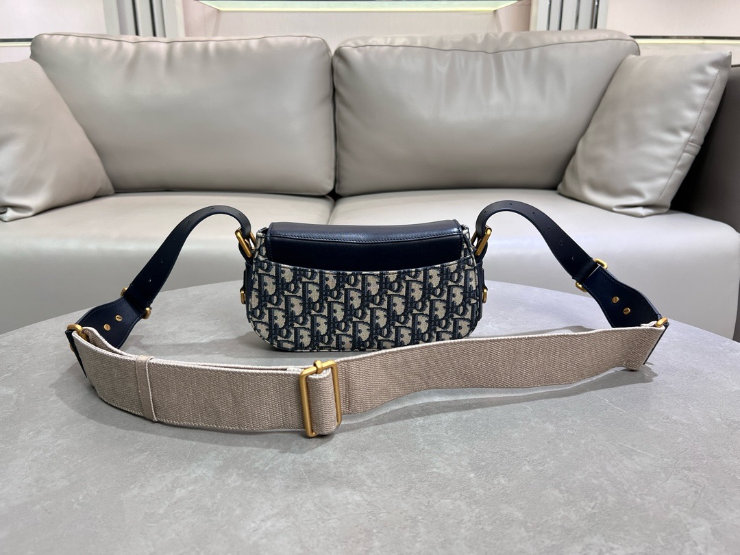 Dior Small Streetchic Bag Blue Dior Oblique Jacquard and mooth Calfskin M3913CDKV