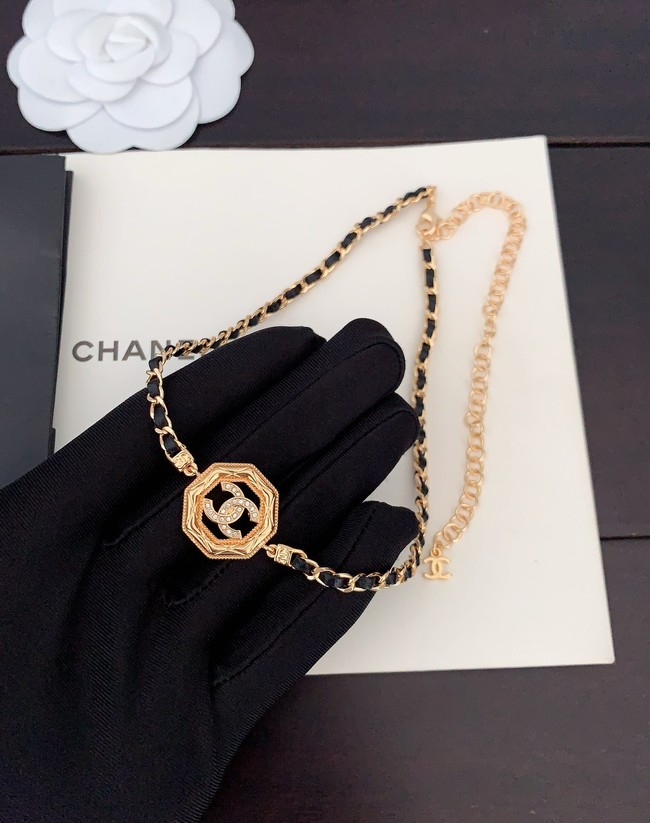 Chanel necklace CE16672