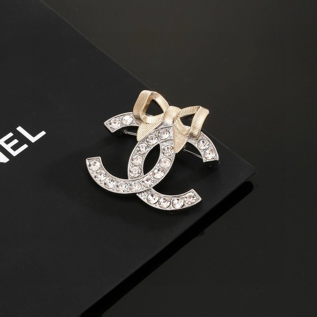 Chanel brooch CE16752