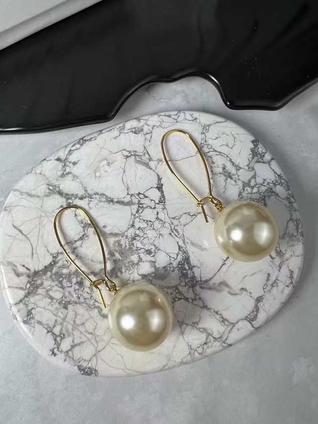 Celine Earring CE16794