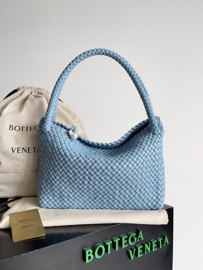 Bottega Veneta Tosca 716974 sky blue