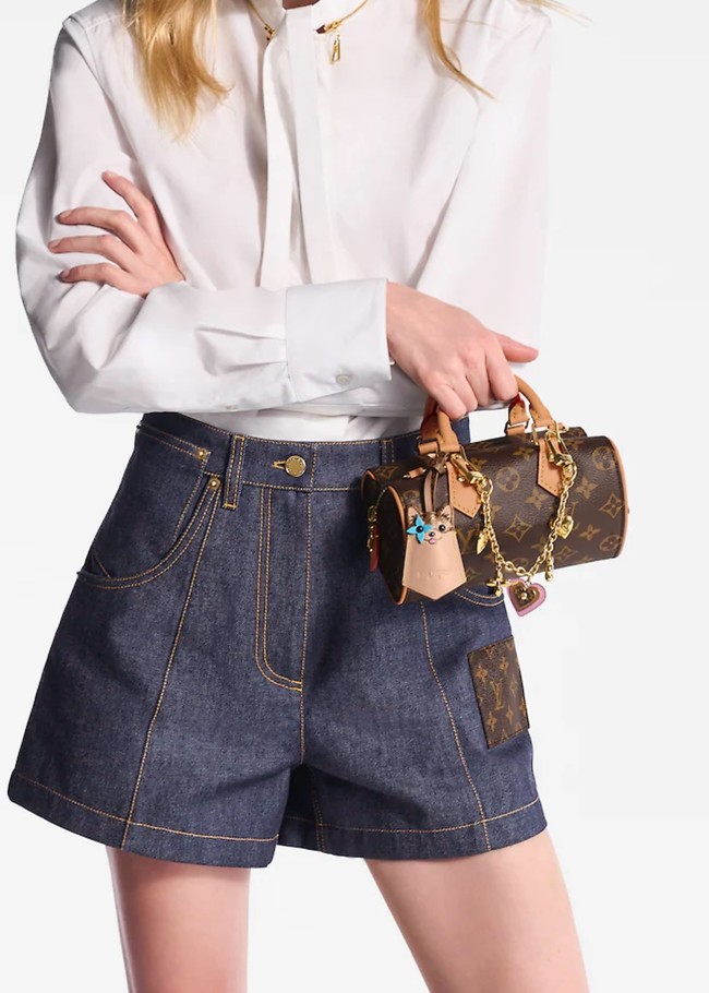 Louis Vuitton Blossom Bag Chain CE16551-4