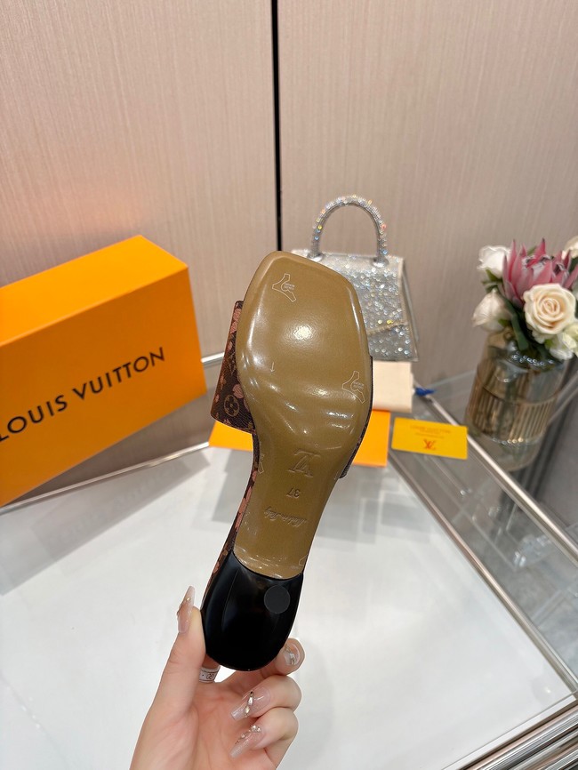 Louis Vuitton slipper 44924-1