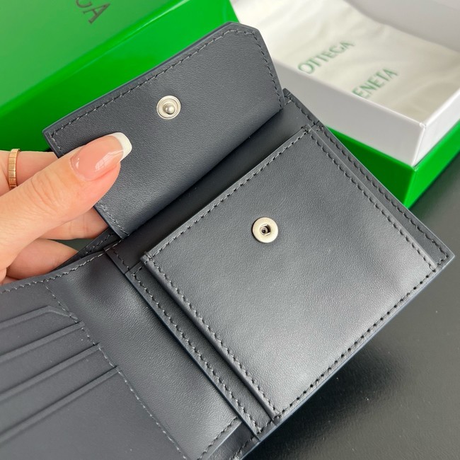 Bottega Veneta Intrecciato Bi-Fold Wallet With Coin Purse 749412 gray