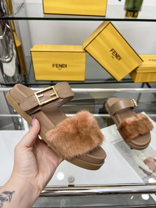 Fendi WOMENS SANDAL 44967-10