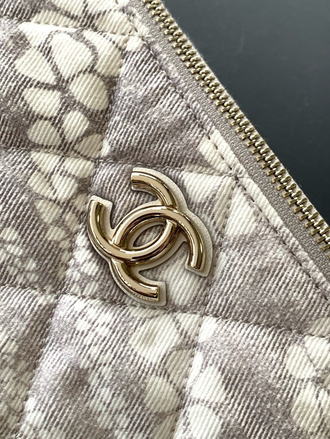 Chanel Large Hobo Bag AS5431 White & graty