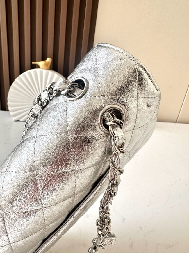 CHANEL Classic 11.12 handbag Sheepskin A01112-8