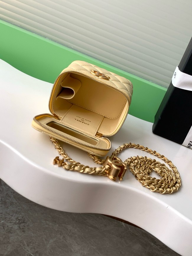 CHANEL Lambskin Small Vanity with Chain AP3941 yellow