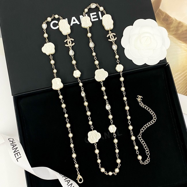 Chanel necklace CE81006