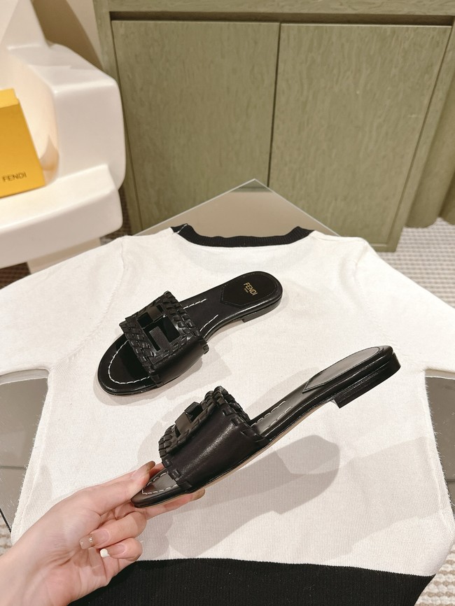 Fendi Slippers 45050-4