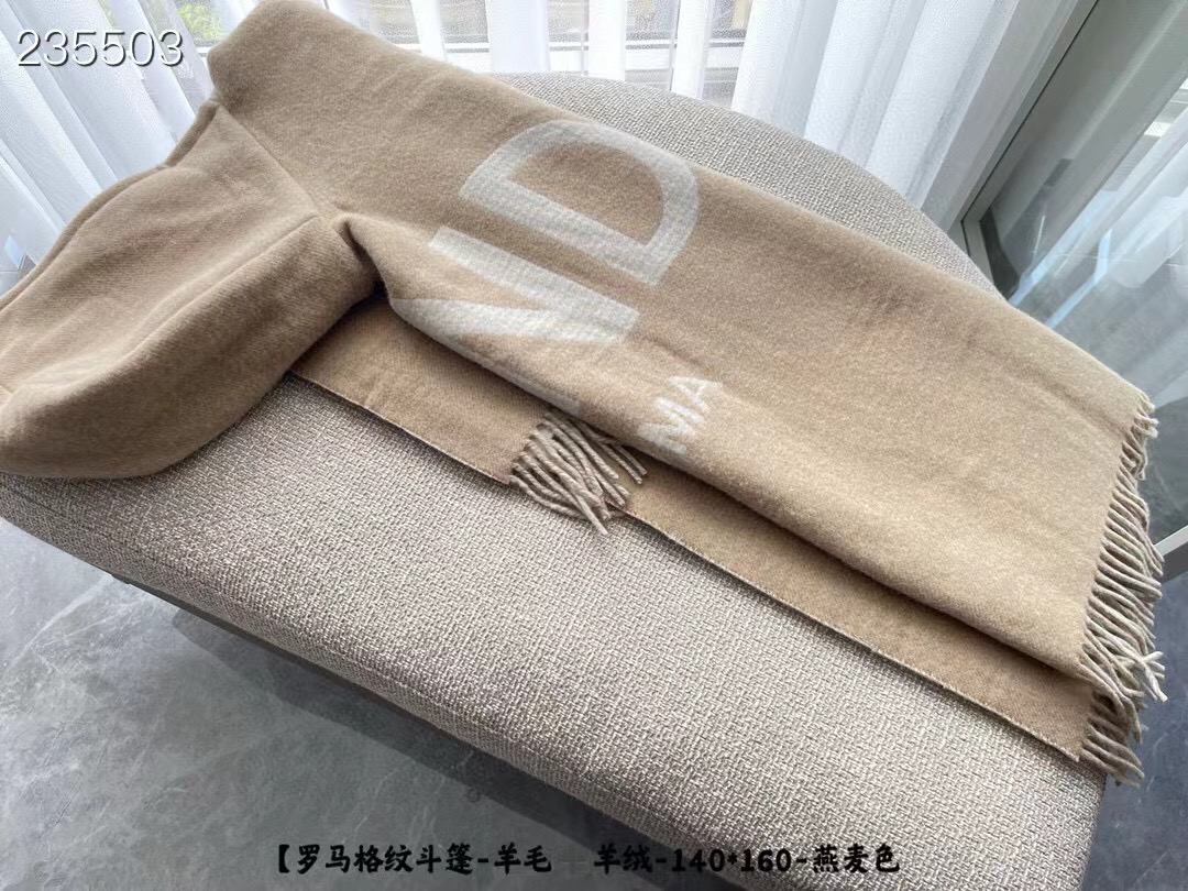 Fendi Cape Double-sided cashmere FDC35919