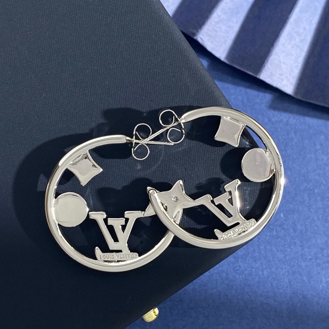 Louis Vuitton ring CE81101