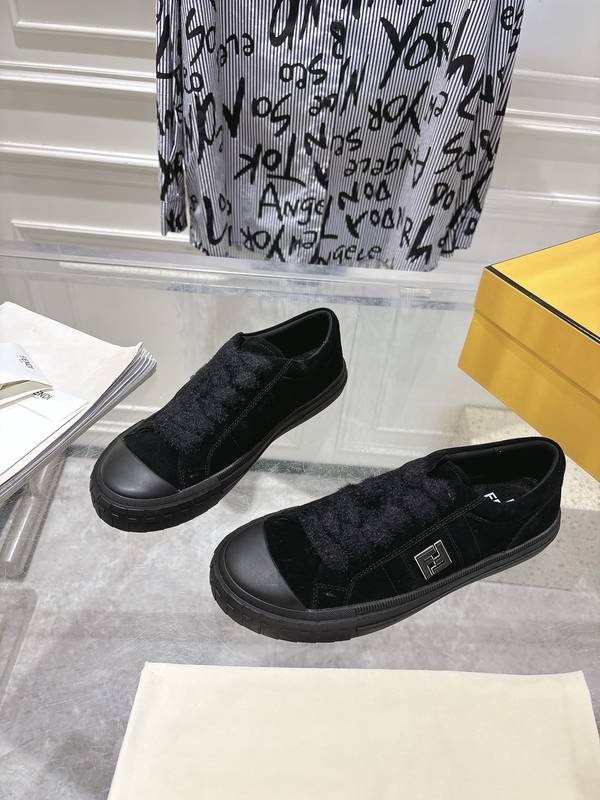 Fendi Shoes Couple FDS00135