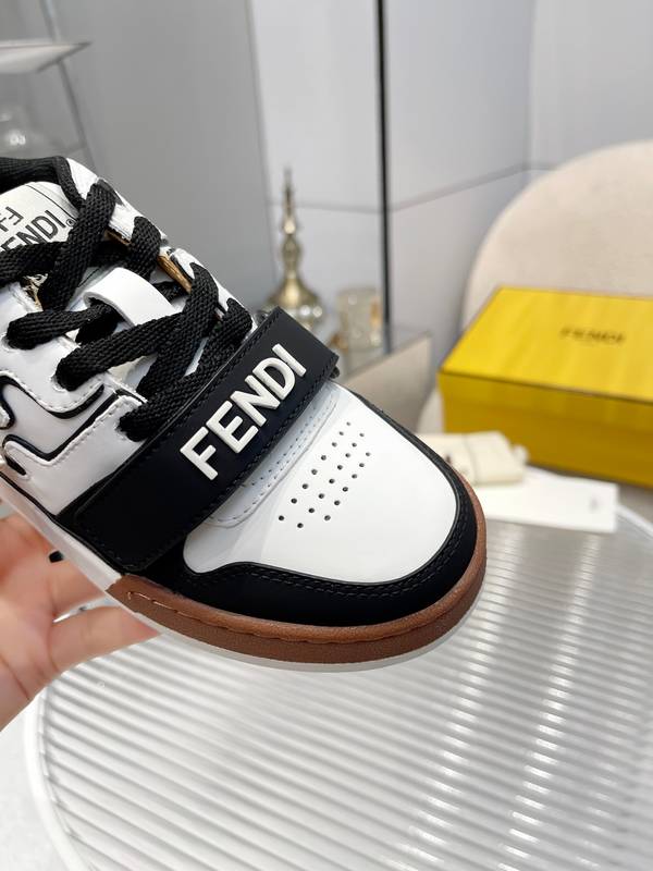 Fendi Shoes Couple FDS00151