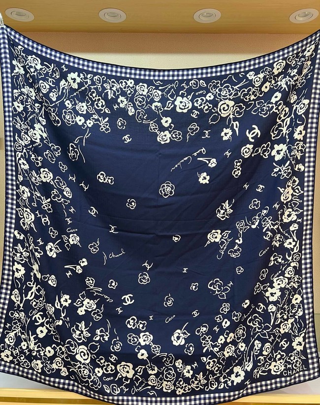 Chanel Shawl Cashmere and Silk 06390