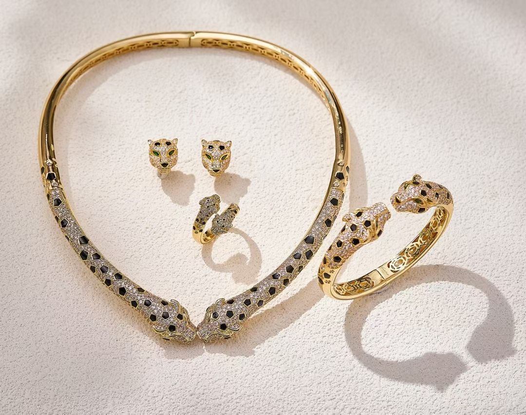 Cartier necklace&Earring&Bracelet&ring CE81593