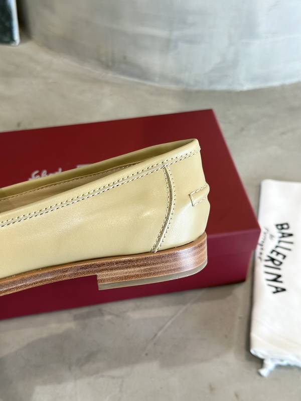 Ferragamo Shoes FMS00098