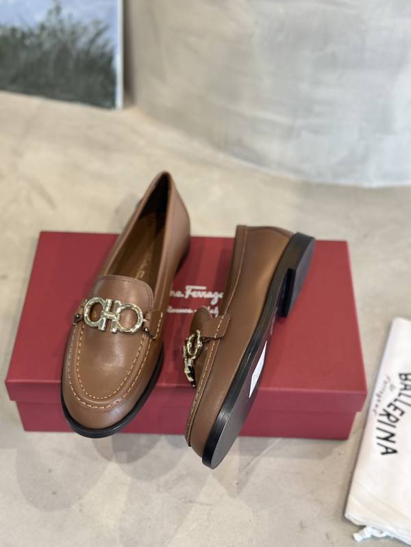 Ferragamo Shoes FMS00099