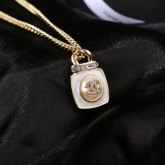 Chanel necklace CE81671