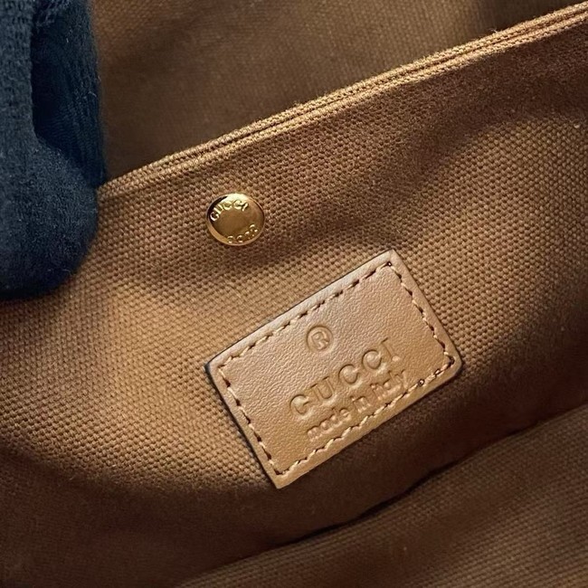 Gucci GG Emblem small bucket bag 815118 tan