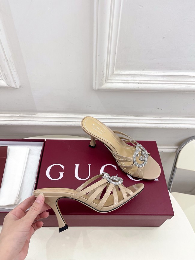 Gucci Womens slide sandal with crystal Interlocking G 852663-5