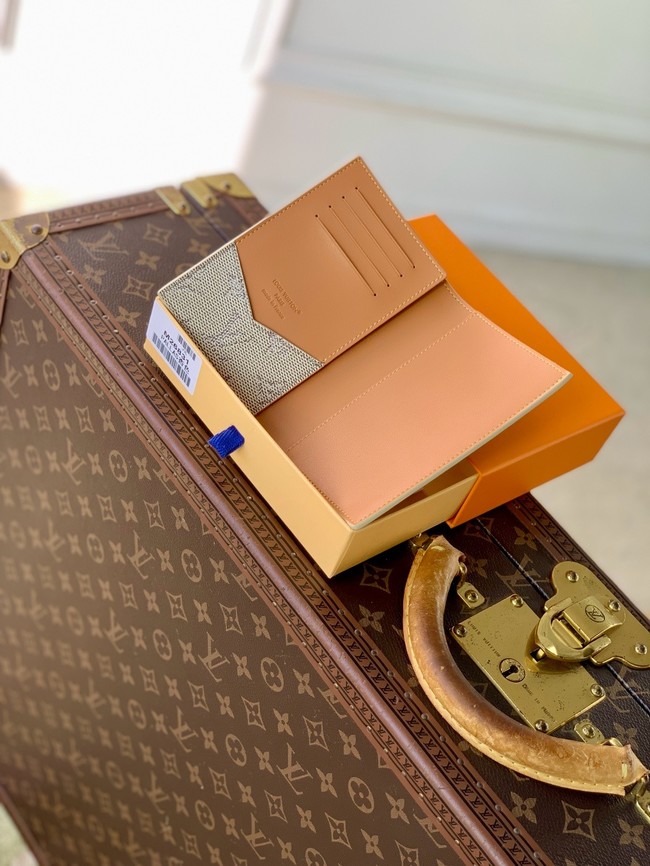 Louis Vuitton Passport Cover M26831 light gray