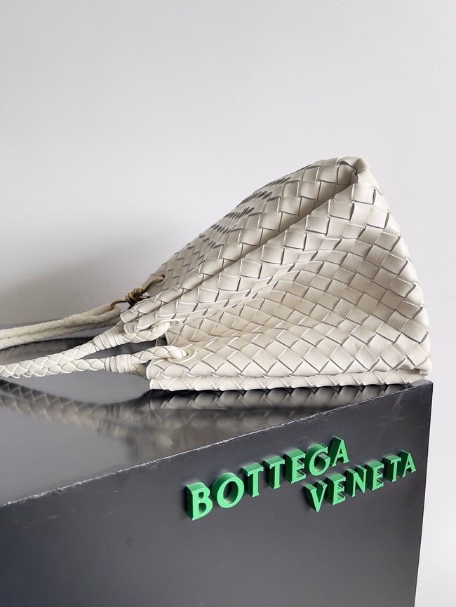 Bottega Veneta Parachute 826212 Sea salt&Brass finish
