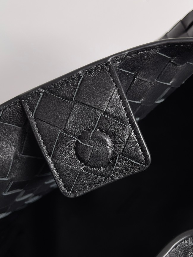 Bottega Veneta Parachute 826212 black&Brass finish