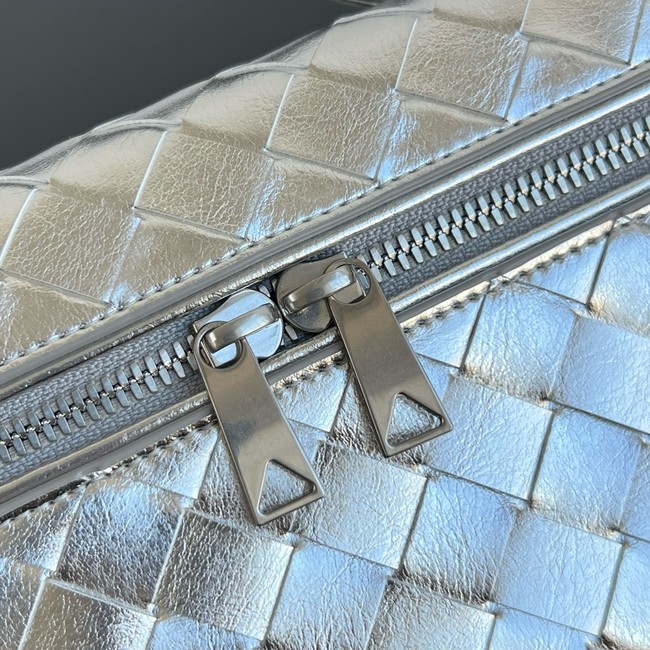 Bottega Veneta Bang Bang Intrecciato leather 789109 Silver