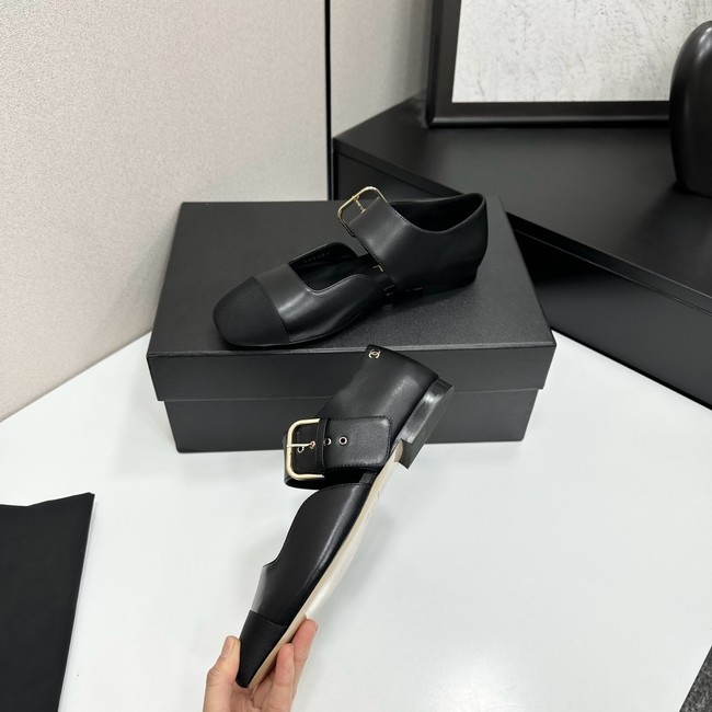 Chanel Mary Janes Grosgrain & Patent Calfskin G47028-3